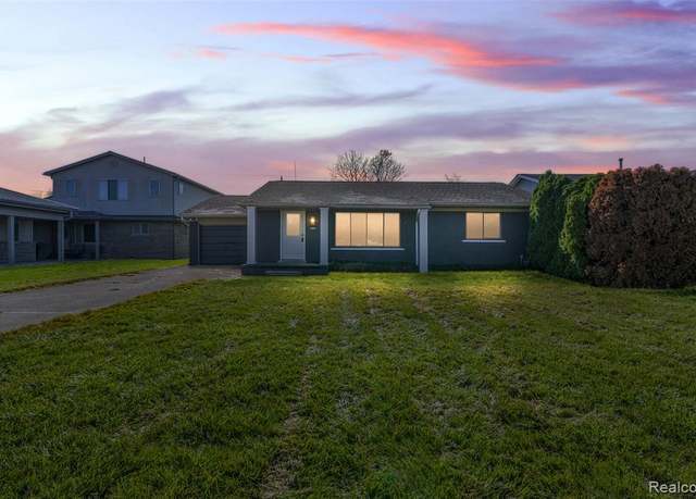 Property at 48306 Jefferson Ave, Chesterfield, MI 48047 2218, 3 beds, 1.5 baths