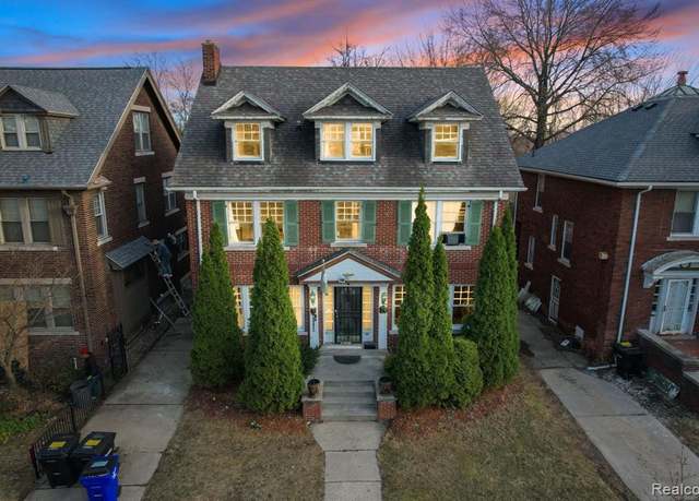 Property at 2009 EDISON St, Detroit, MI 48206 2072, 5 beds, 2.5 baths