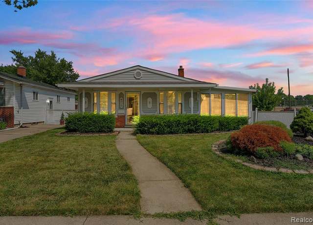 Property at 4517 Culver St, Dearborn Heights, MI 48125 3344, 3 beds, 1.5 baths