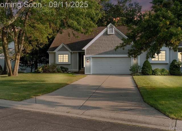 Property at 6859 Tangle Wood, Waterford, MI 48327 3514, 3 beds, 3 baths