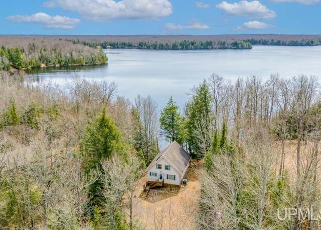 Property at 11167 Lakeview Ln, Long Lake, WI 54542, 2 beds, 1 bath