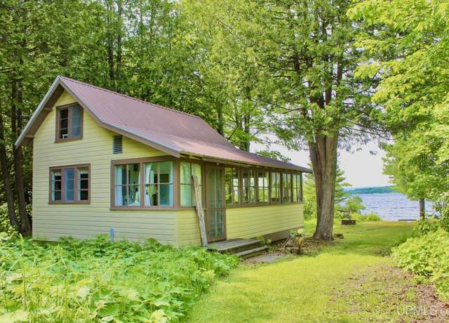 Property at 45123 N Bootjack Rd, Lake Linden, MI 49945, 1 bed