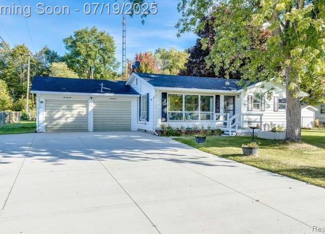 Property at 7225 Meadow Ln, Lexington, MI 48450 8791, 2 beds, 1.5 baths