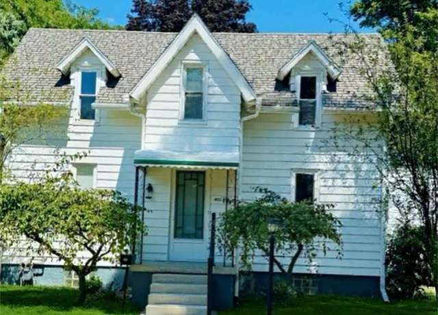 Property at 403 E 2nd St, Monroe, MI 48161, 5 beds, 2 baths