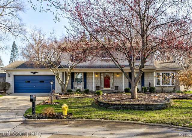 Property at 37298 ROBINDALE, Clinton Township, MI 48036 1640, 4 beds, 2.5 baths