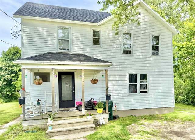 Property at 326 Schoolcraft Ave, Manistique, MI 49854, 4 beds, 2 baths