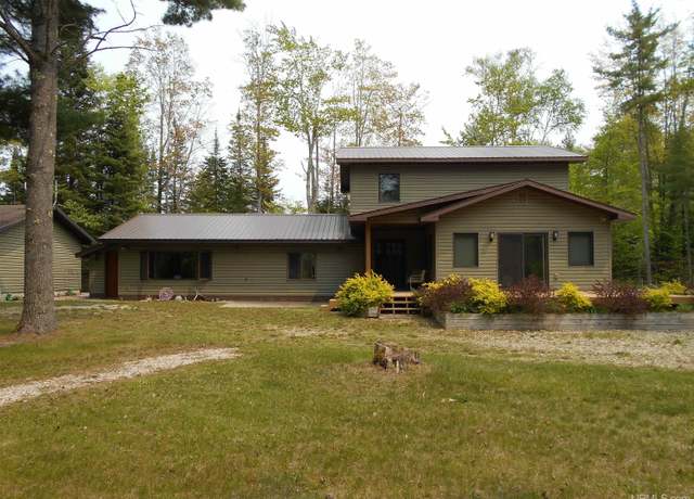 Property at 12851 KK Road (L-3) Rd, Wetmore, MI 49895, 4 beds, 2.5 baths