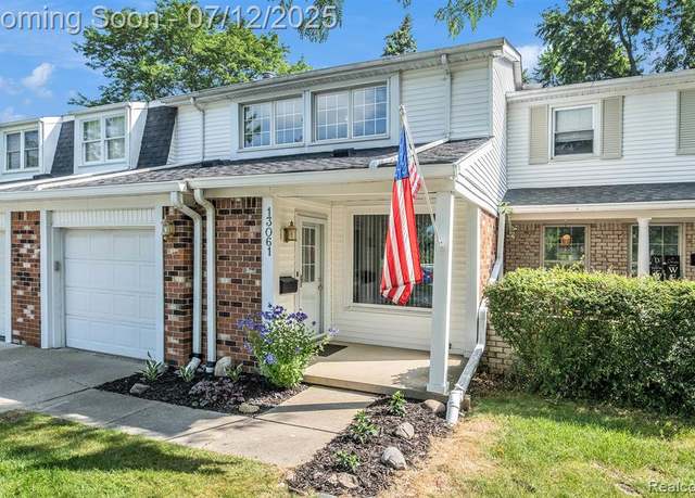 Property at 13061 Lockmoor Dr, Grand Blanc, MI 48439 1577, 2 beds, 1.5 baths