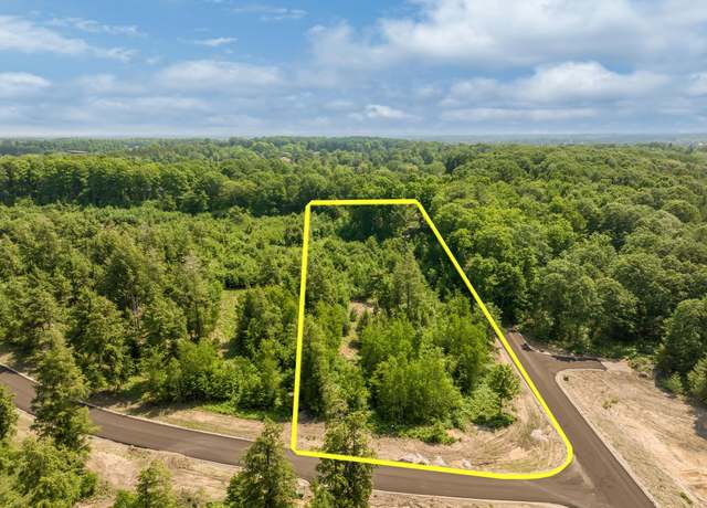 Property at 8903 Hemlock Hill Dr Lot : 17, Traverse City, MI 49685