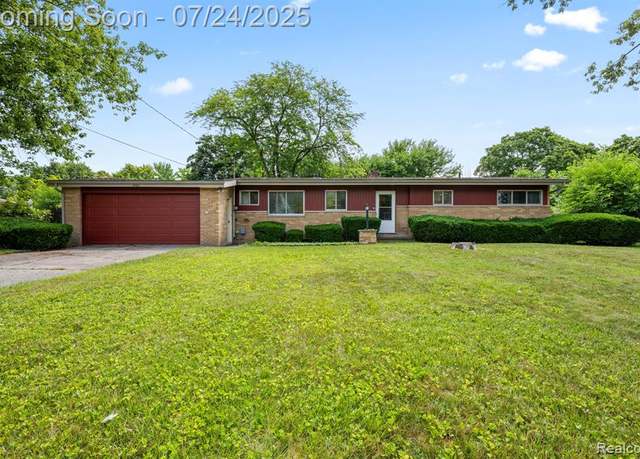 Property at 1468 Sauk Ln, Saginaw, MI 48638 5539, 2 beds, 2 baths