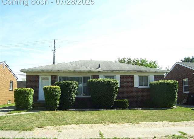 Property at 7300 Weingartz, Center Line, MI 48015 1463, 3 beds, 1.5 baths