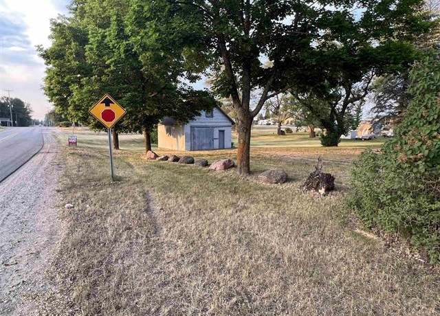 Property at 396 W Illinois St, Farwell, MI 48622