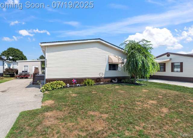 Property at 49280 Wildwood Ct, Shelby Twp, MI 48315 3371, 3 beds, 2 baths