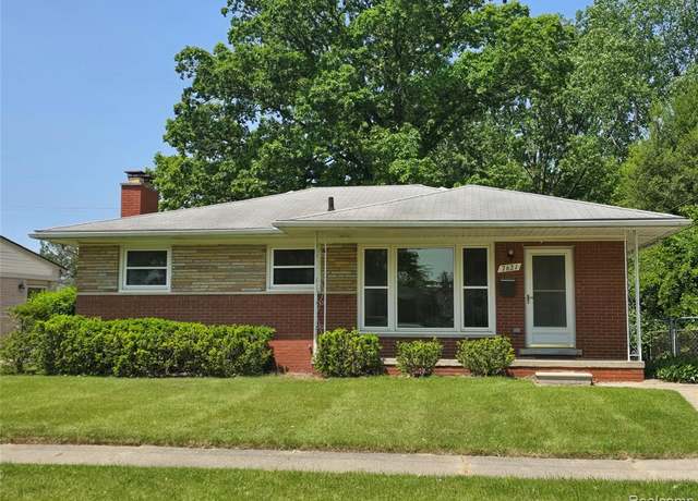 Property at 7621 N Wildwood St, Westland, MI 48185 6911, 3 beds, 1.5 baths