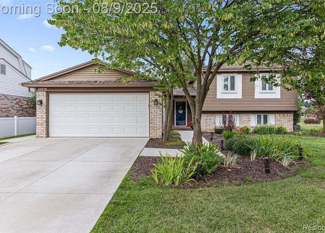 Property at 42579 Collingham Ct, Canton, MI 48187 3442, 3 beds, 1.5 baths