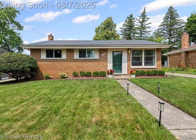 Property at 437 Meadow Ln, Rochester, MI 48307 2221, 3 beds, 2 baths