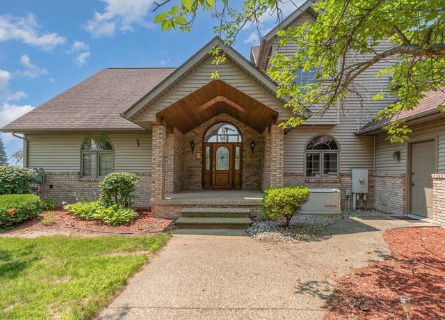 Property at 1101 E Beaver Rd, Kawkawlin, MI 48631, 3 beds, 2.5 baths