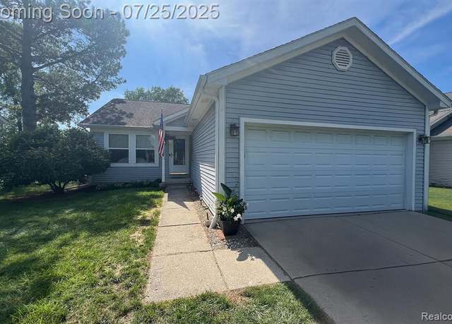 Property at 9809 Horton St, Livonia, MI 48150 2416, 3 beds, 3 baths