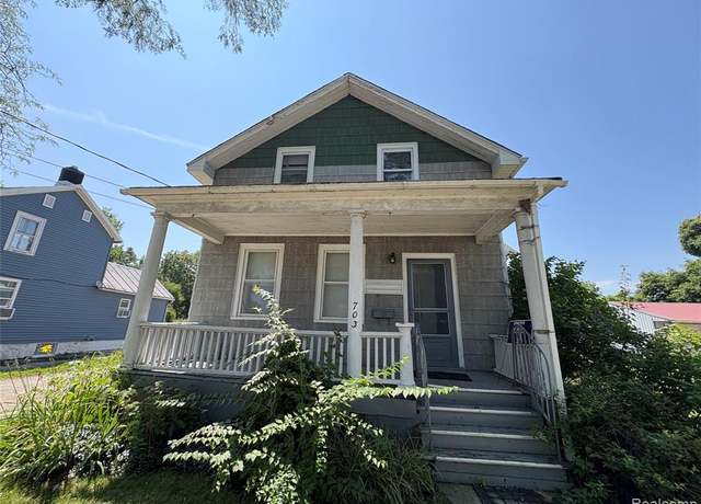 Property at 703 W 3rd St, Monroe, MI 48161, 4 baths