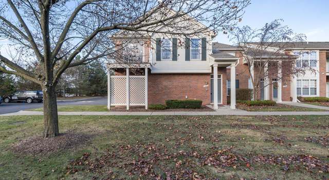 Photo of 43883 Elm Dr, Sterling Heights, MI 48313