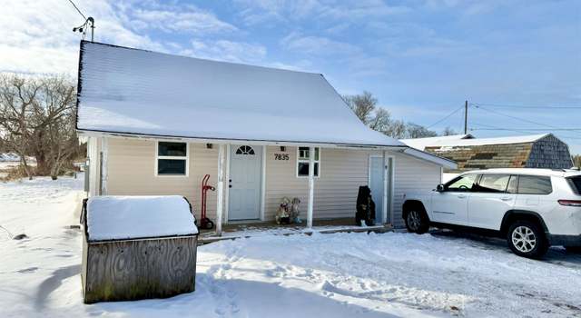 Photo of 7835 Washington St, Rapid River, MI 49878