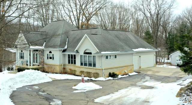 Photo of 8808 BIG LAKE Rd, Clarkston, MI 48346 1010