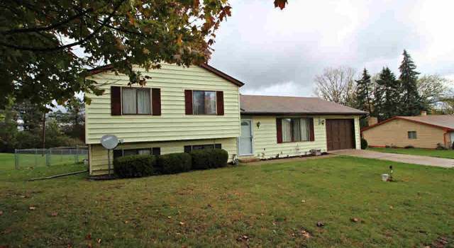 Photo of 4166 Townview Dr, Flint, MI 48532-2731
