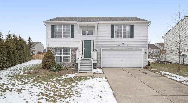 Photo of 469 Andover Woods Ct, Fenton, MI 48430