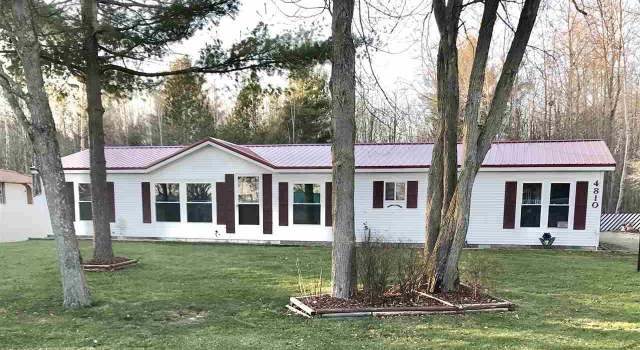 Photo of 4810 Wixom Dr, Beaverton, MI 48612