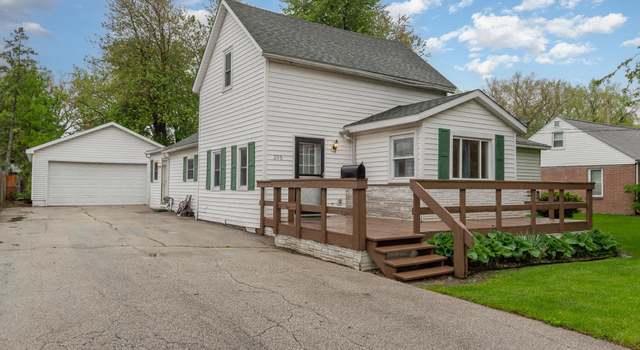 Photo of 205 E Murphy St, Bay City, MI 48706