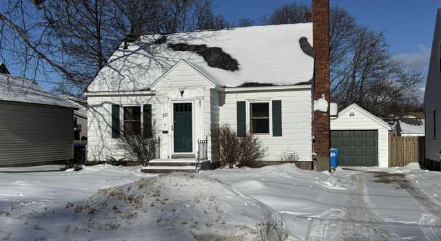 Photo of 311 E Park St, Marquette, MI 49855