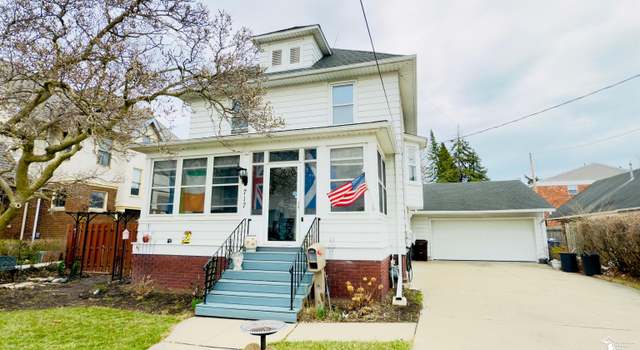 Photo of 717 Washington St, Monroe, MI 48161