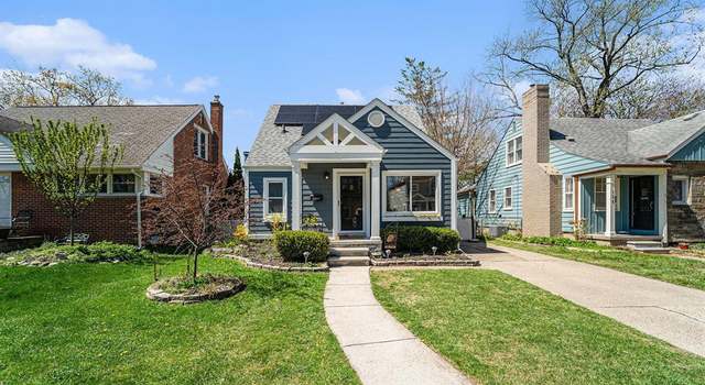 Photo of 132 S Wilson Ave, Royal Oak, MI 48067 2945