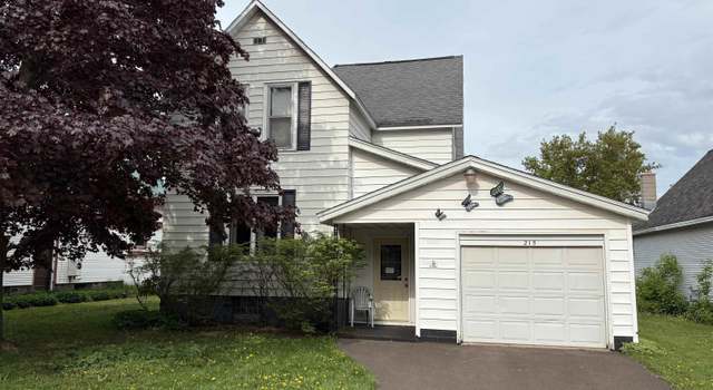 Photo of 215 Day St, Ironwood, MI 49938
