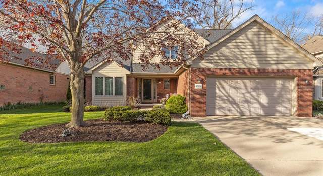Photo of 33676 TRILLIUM Ct, Livonia, MI 48150 3682
