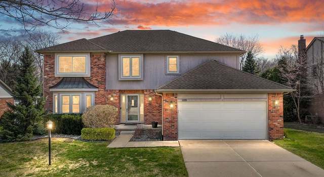 Photo of 1095 Bembridge Dr, Rochester Hills, MI 48307 5714