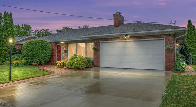 Photo of 22435 Lakecrest St, Saint Clair Shores, MI 48081 2457