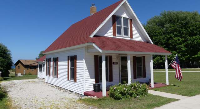 Photo of 21948 E Grand Marais Ave, Grand Marais, MI 49839