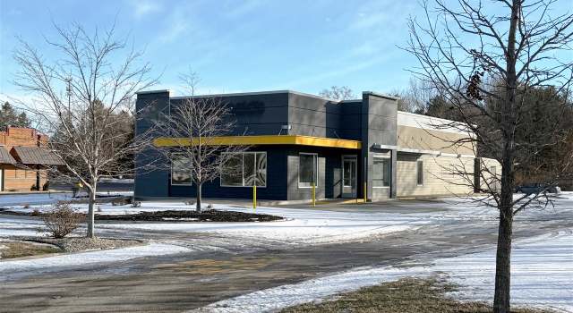 Photo of 4661 Red Arrow Hwy, Stevensville, MI 49127