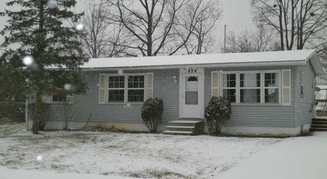 Photo of 834 E Mason St, Owosso, MI 48867