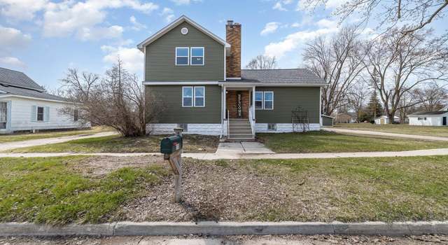 Photo of 118 S Front St, Standish, MI 48658