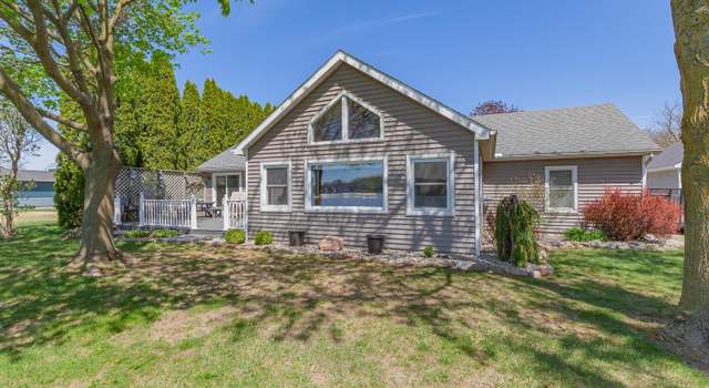 Photo of 6234 Quiet Cove Rd, Addison, MI 49220