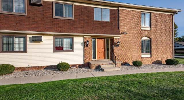 Photo of 1900 River Rd Unit D-2, Marysville, MI 48040