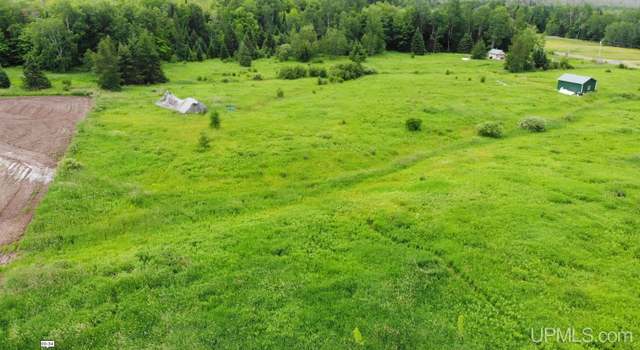 Photo of 14740 Arnheim Rd, Pelkie, MI 49958