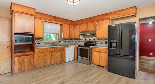 Photo of 80 Mackinaw Ct, Saginaw, MI 48602