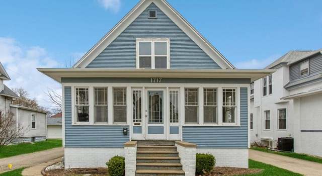 Photo of 1717 S State St, Saint Joseph, MI 49085-1654