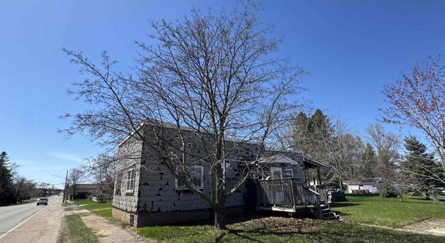 Photo of 624 E Breitung Ave, Kingsford, MI 49802