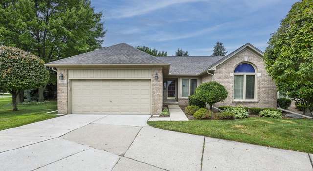 Photo of 41053 Turnberry Ln #49, Clinton Twp, MI 48038