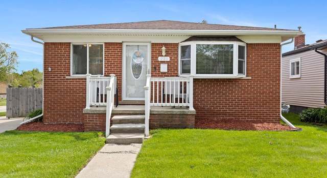 Photo of 221 EMMONS Blvd, Wyandotte, MI 48192 2524