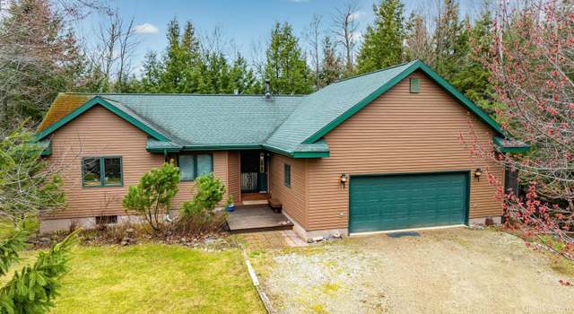 Photo of 698 E River Dr, L'anse, MI 49946